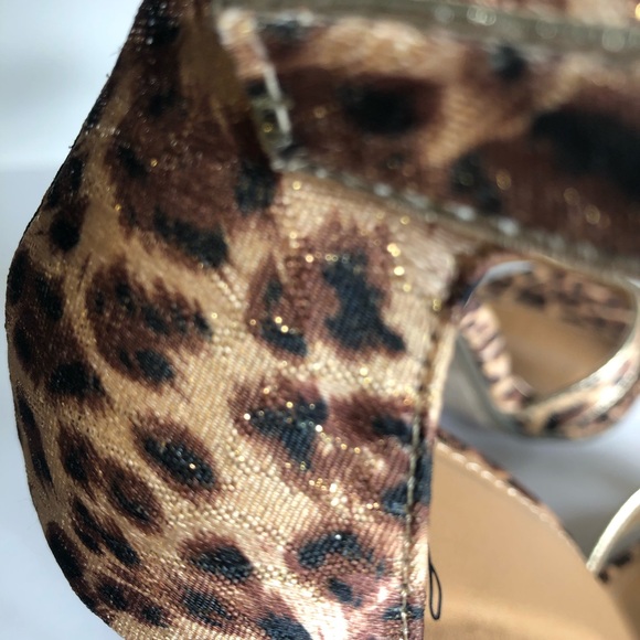 Cheetah Heels - Picture 6 of 7